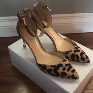 Sexy animal print stiletto heels - size 7.5